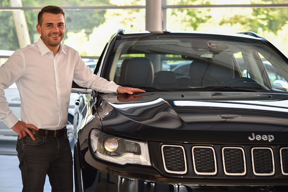 Automobilverkäufer (m/w/d) 